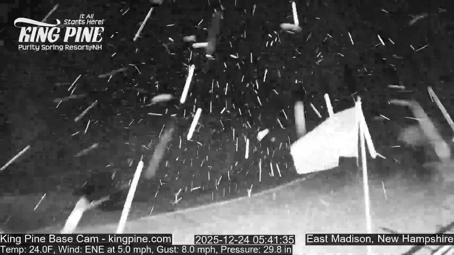 King Pine Base Ski Live Cam - Madison, New Hampshire, USA