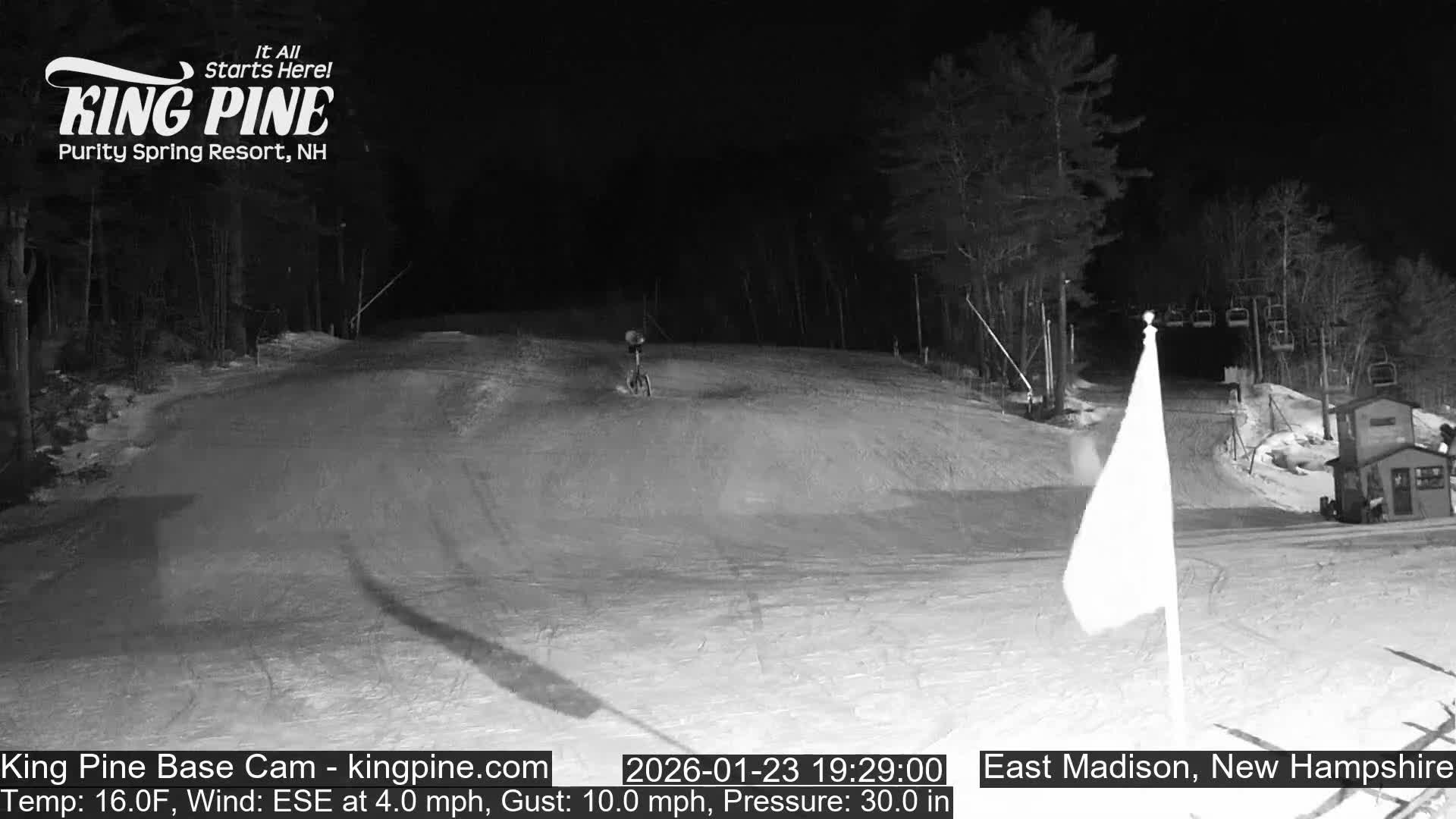 King Pine Base Ski Live Cam - Madison, New Hampshire, USA