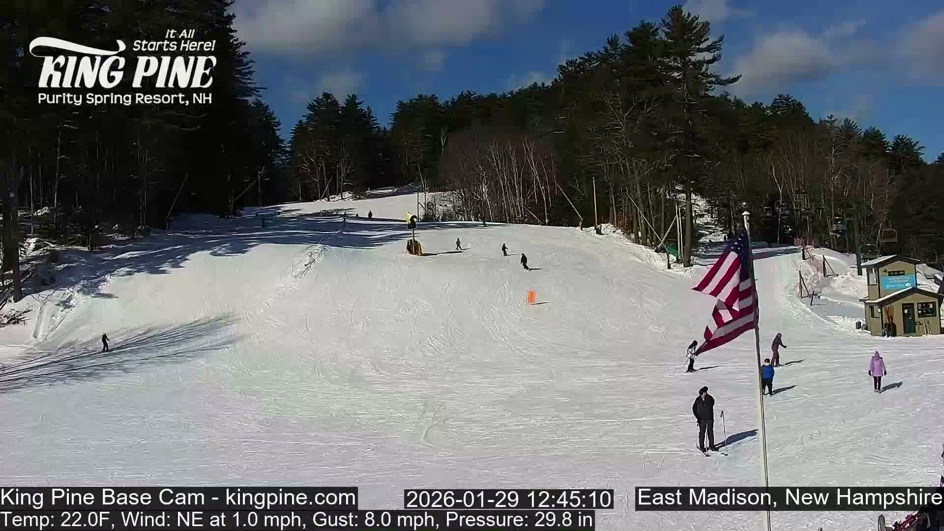 King Pine Base Ski Live Cam - Madison, New Hampshire, USA