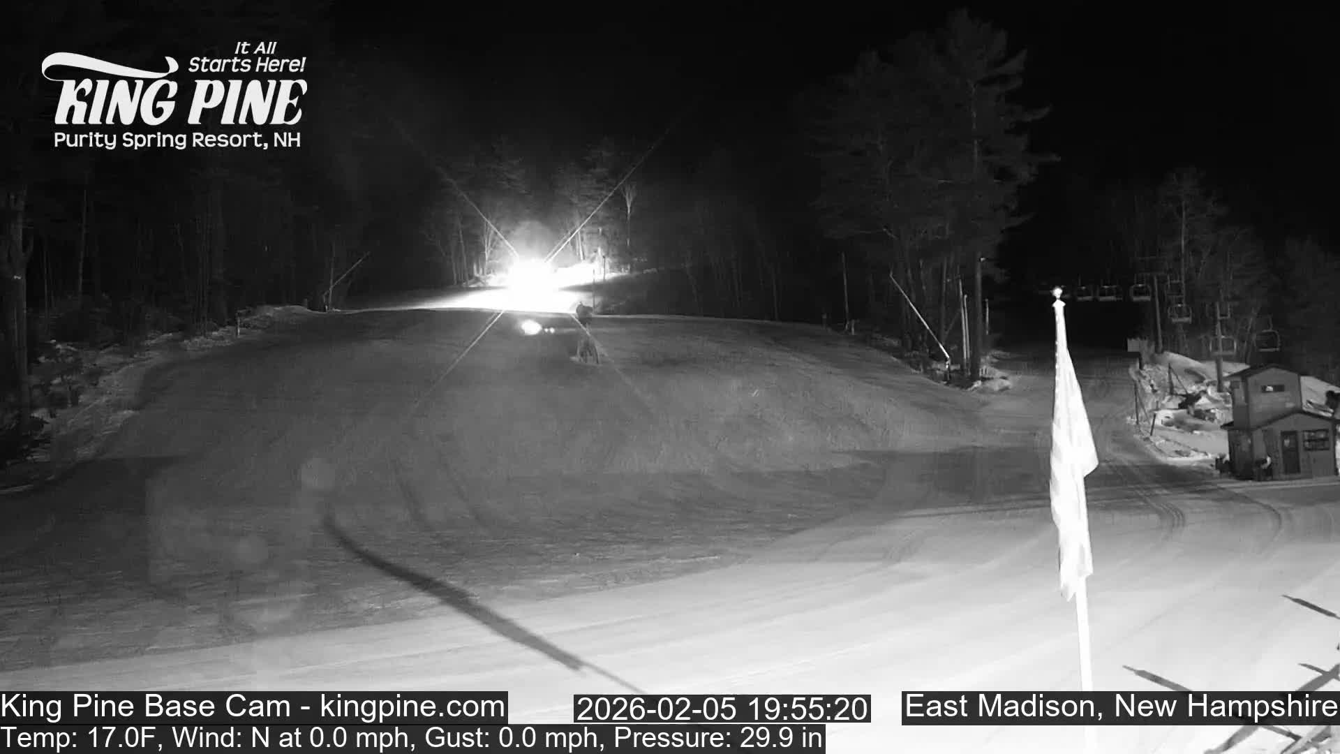 King Pine Base Ski Live Cam - Madison, New Hampshire, USA