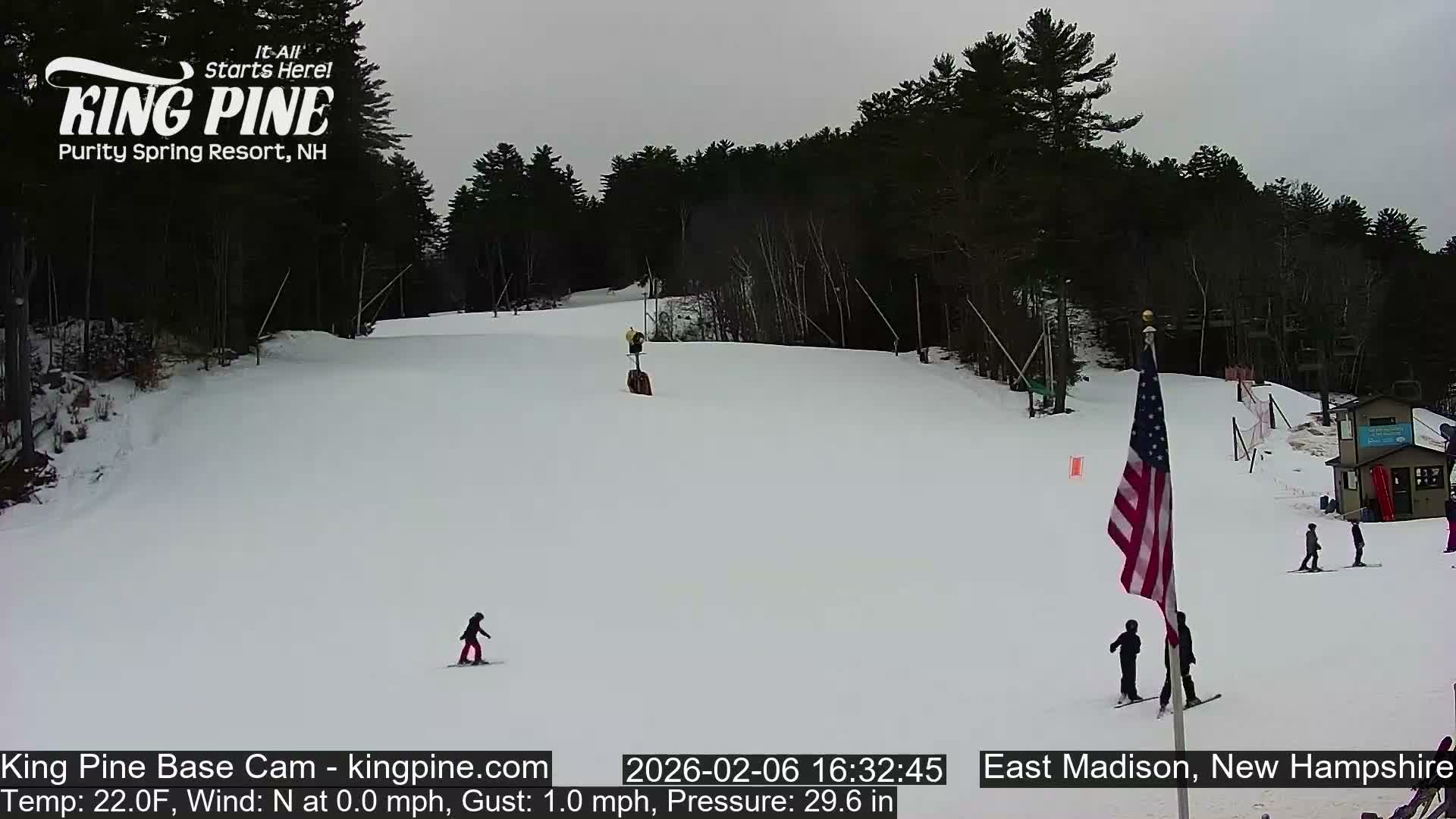 King Pine Base Ski Live Cam - Madison, New Hampshire, USA