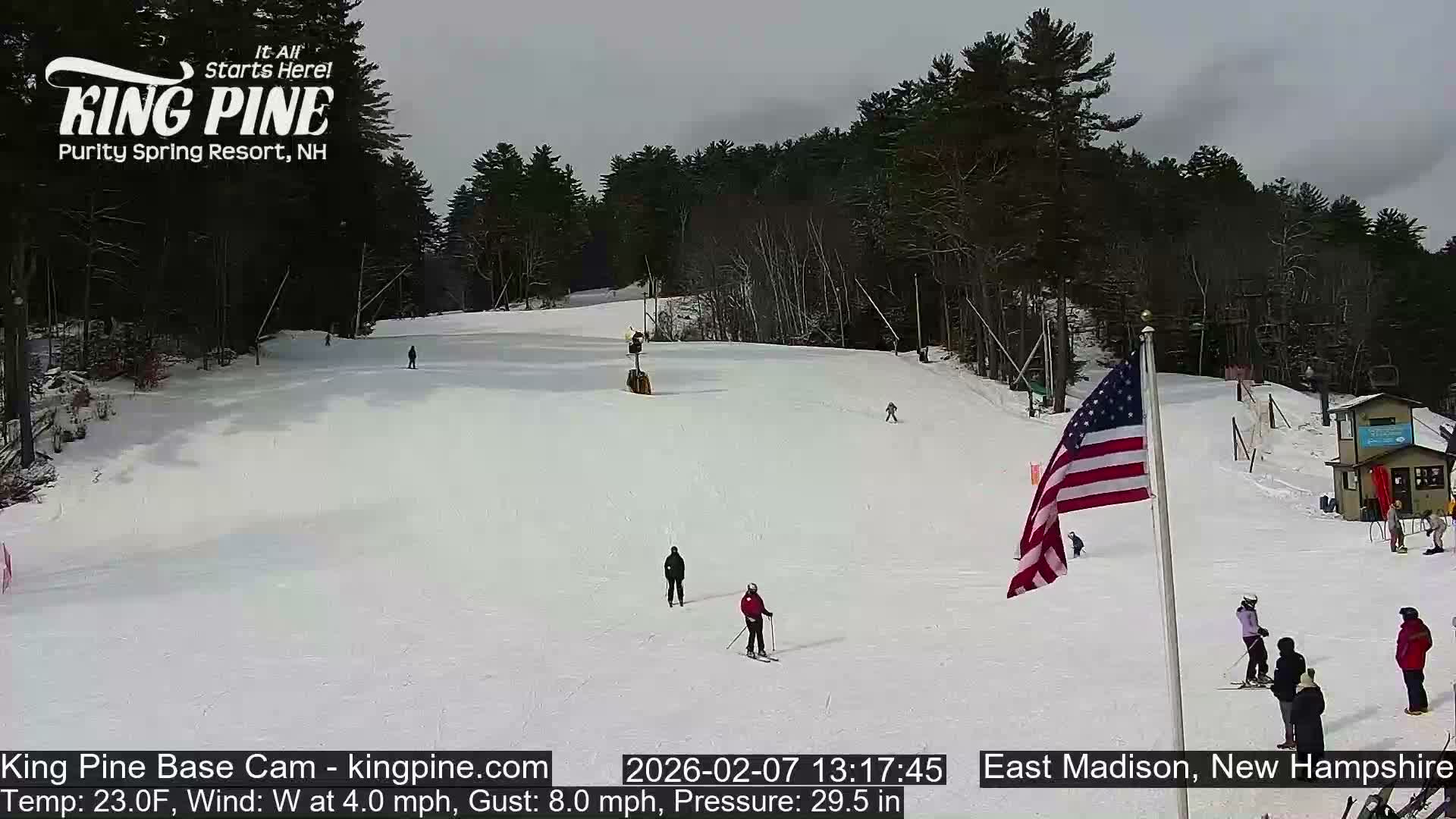 King Pine Base Ski Live Cam - Madison, New Hampshire, USA