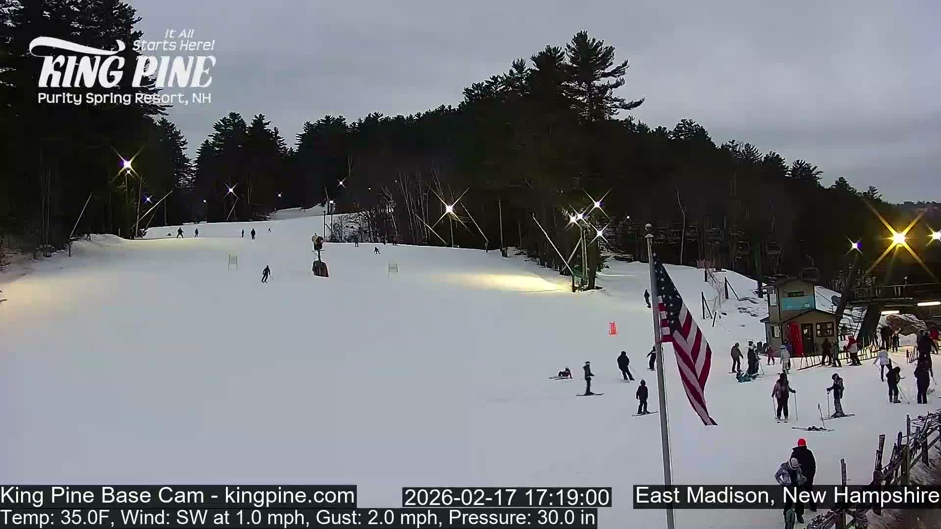 King Pine Base Ski Live Cam - Madison, New Hampshire, USA