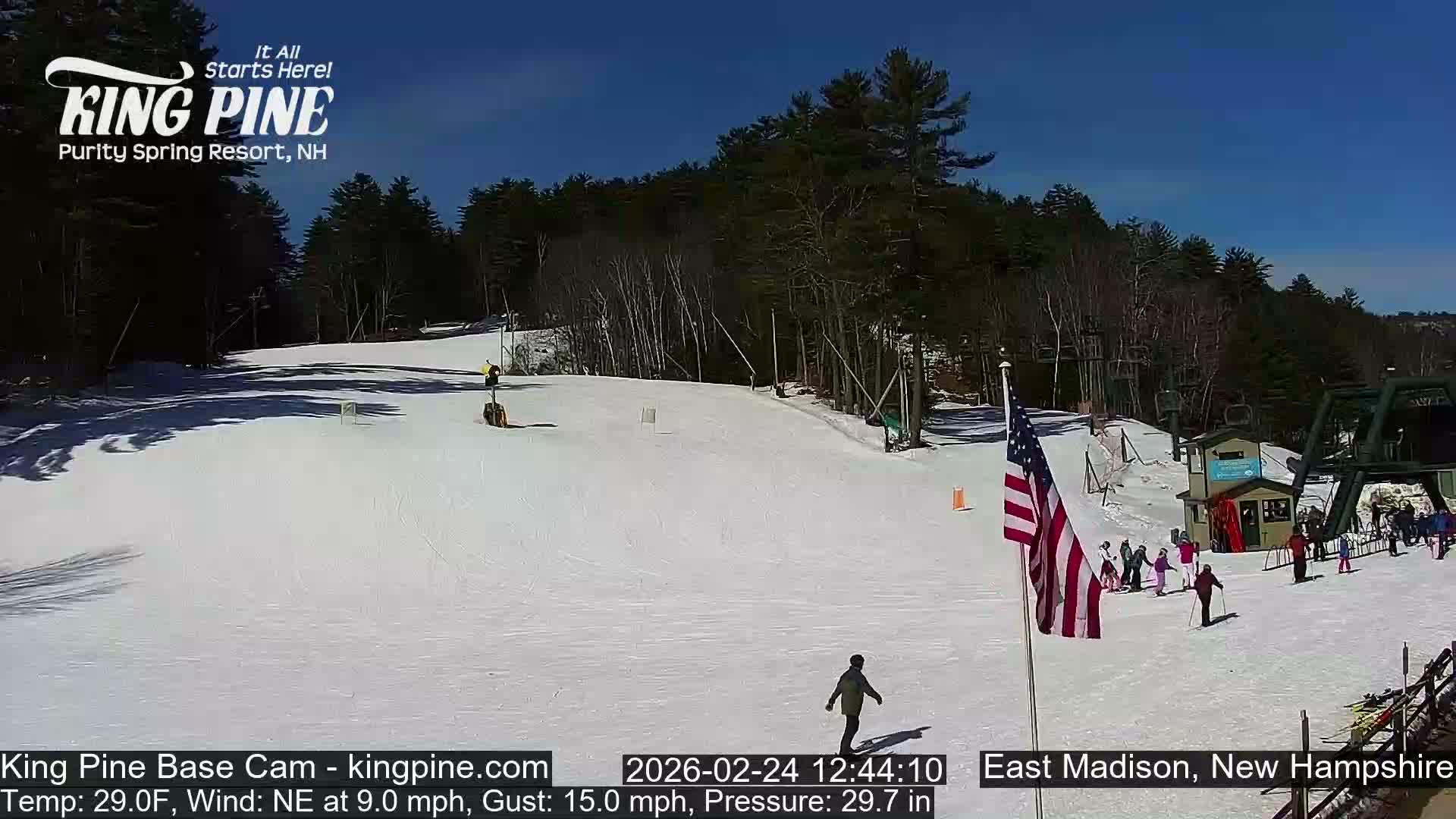 King Pine Base Ski Live Cam - Madison, New Hampshire, USA