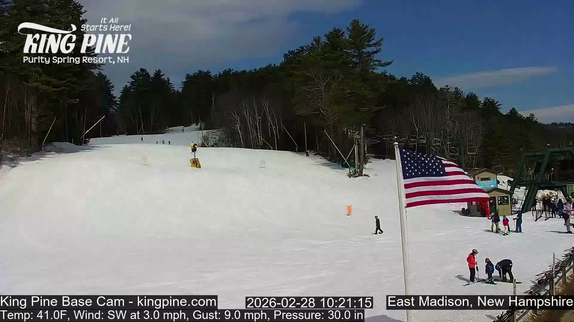King Pine Base Ski Live Cam - Madison, New Hampshire, USA