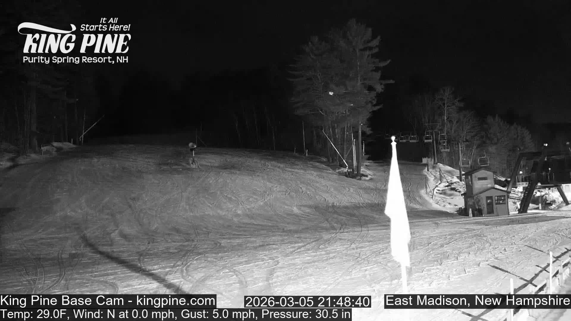 King Pine Base Ski Live Cam - Madison, New Hampshire, USA