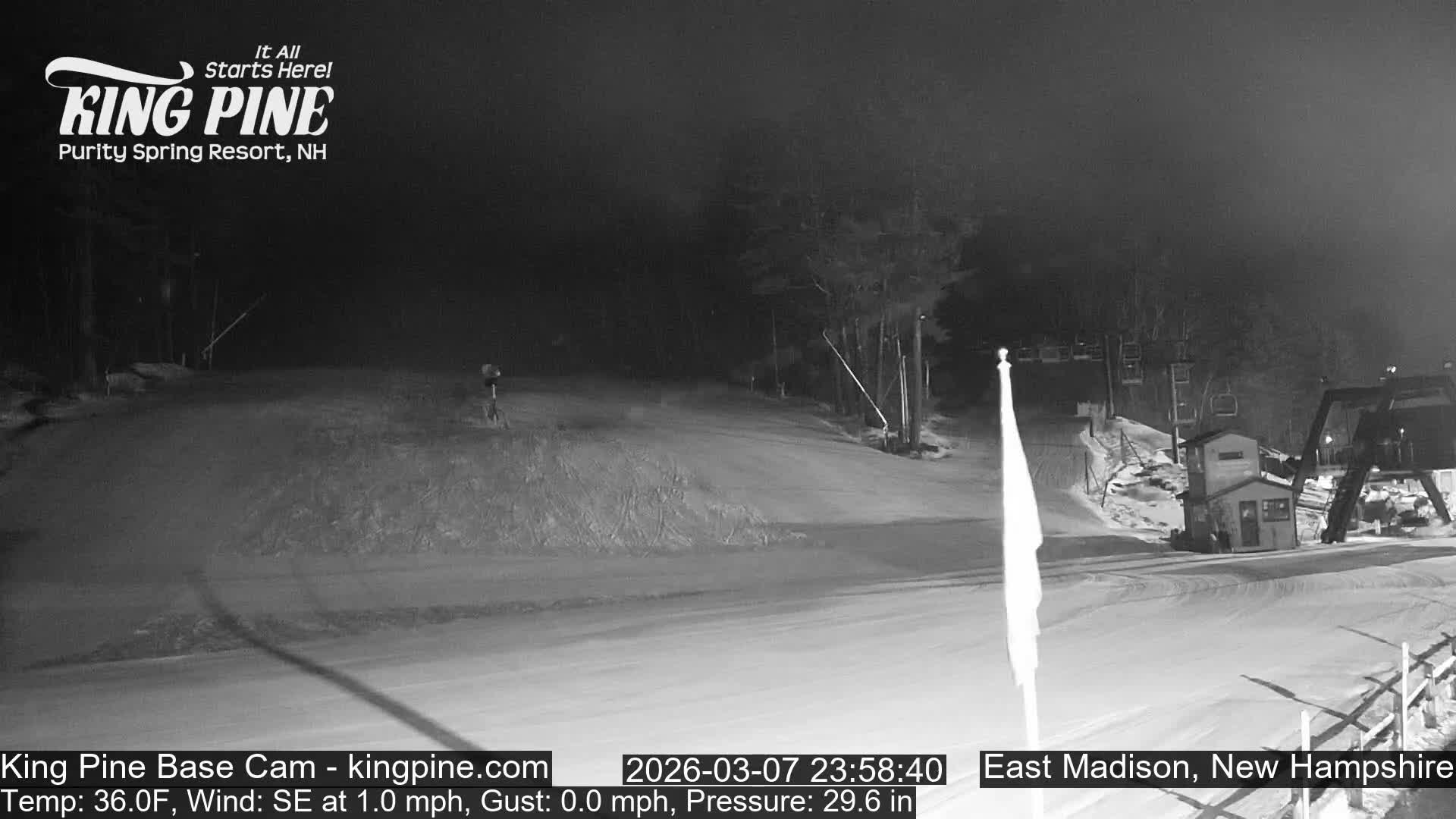King Pine Base Ski Live Cam - Madison, New Hampshire, USA