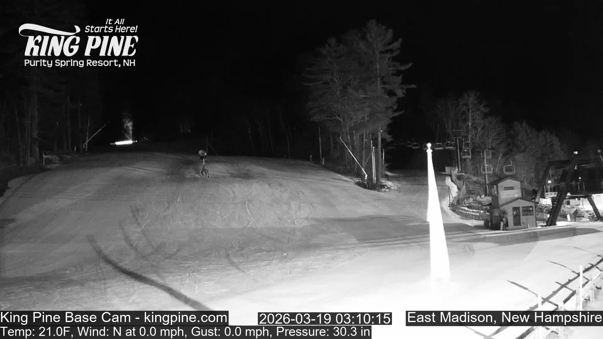 King Pine Base Ski Live Cam - Madison, New Hampshire, USA
