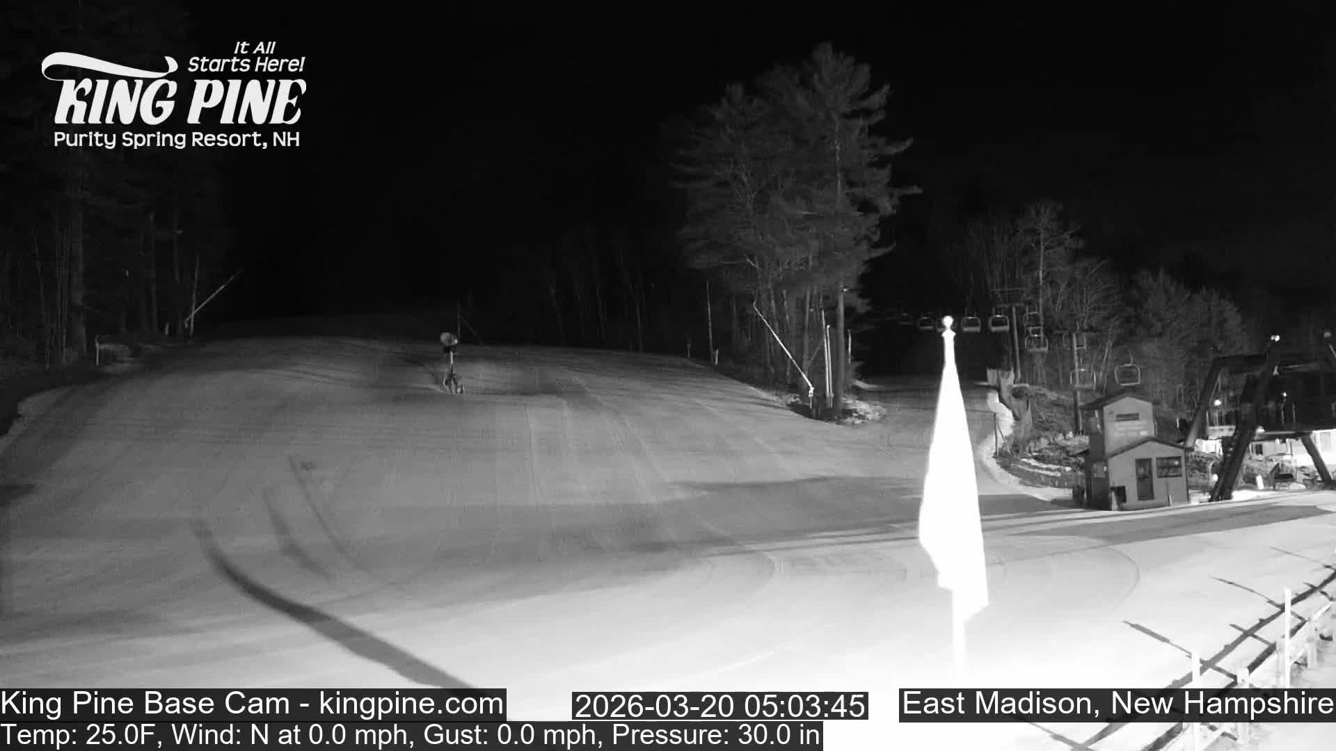 King Pine Base Ski Live Cam - Madison, New Hampshire, USA