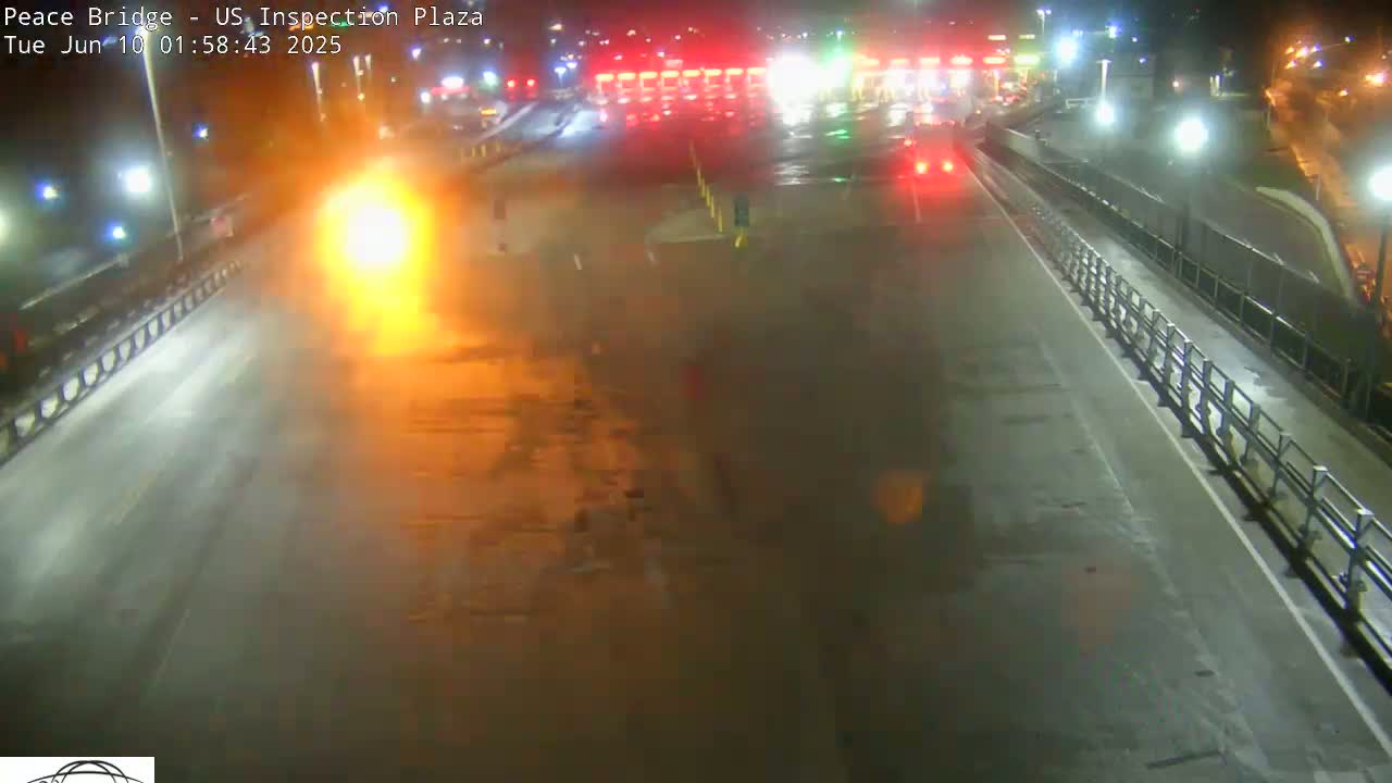 Buffalo, Peace Bridge USA Inspection Plaza & Lane Live Cam - Buffalo, Erie , Buffalo -Niagara Falls, New York, USA
