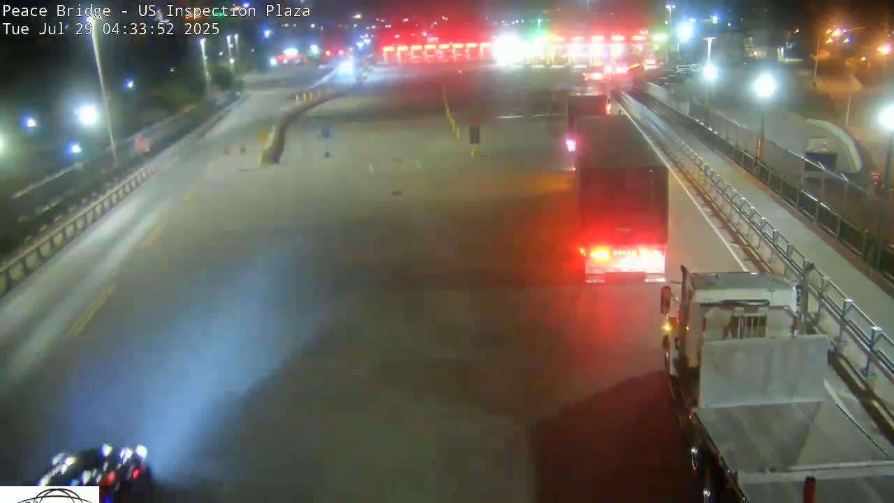 Buffalo, Peace Bridge USA Inspection Plaza & Lane Live Cam - Buffalo, Erie , Buffalo -Niagara Falls, New York, USA