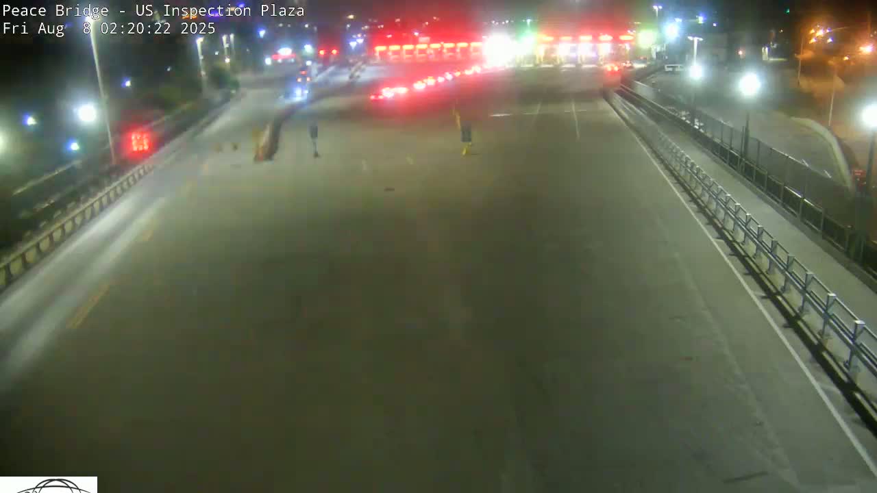 Buffalo, Peace Bridge USA Inspection Plaza & Lane Live Cam - Buffalo, Erie , Buffalo -Niagara Falls, New York, USA