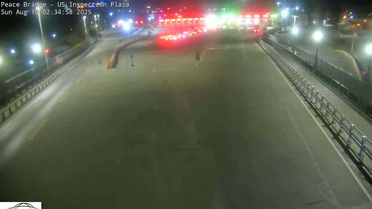 Buffalo, Peace Bridge USA Inspection Plaza & Lane Live Cam - Buffalo, Erie , Buffalo -Niagara Falls, New York, USA