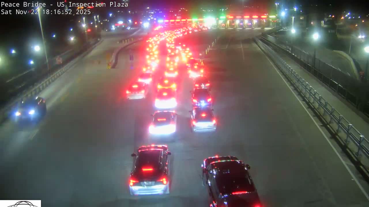 Buffalo, Peace Bridge USA Inspection Plaza & Lane Live Cam - Buffalo, Erie , Buffalo -Niagara Falls, New York, USA