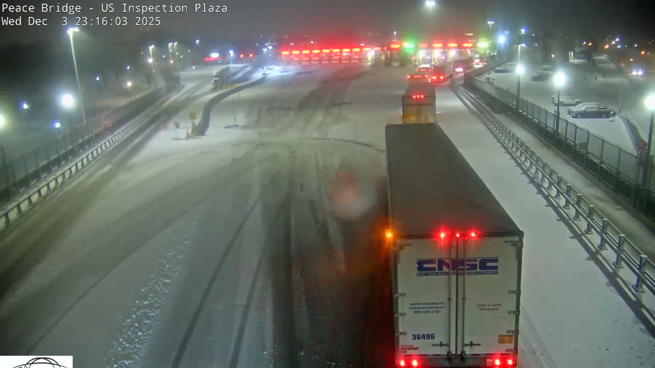 Buffalo, Peace Bridge USA Inspection Plaza & Lane Live Cam - Buffalo, Erie , Buffalo -Niagara Falls, New York, USA