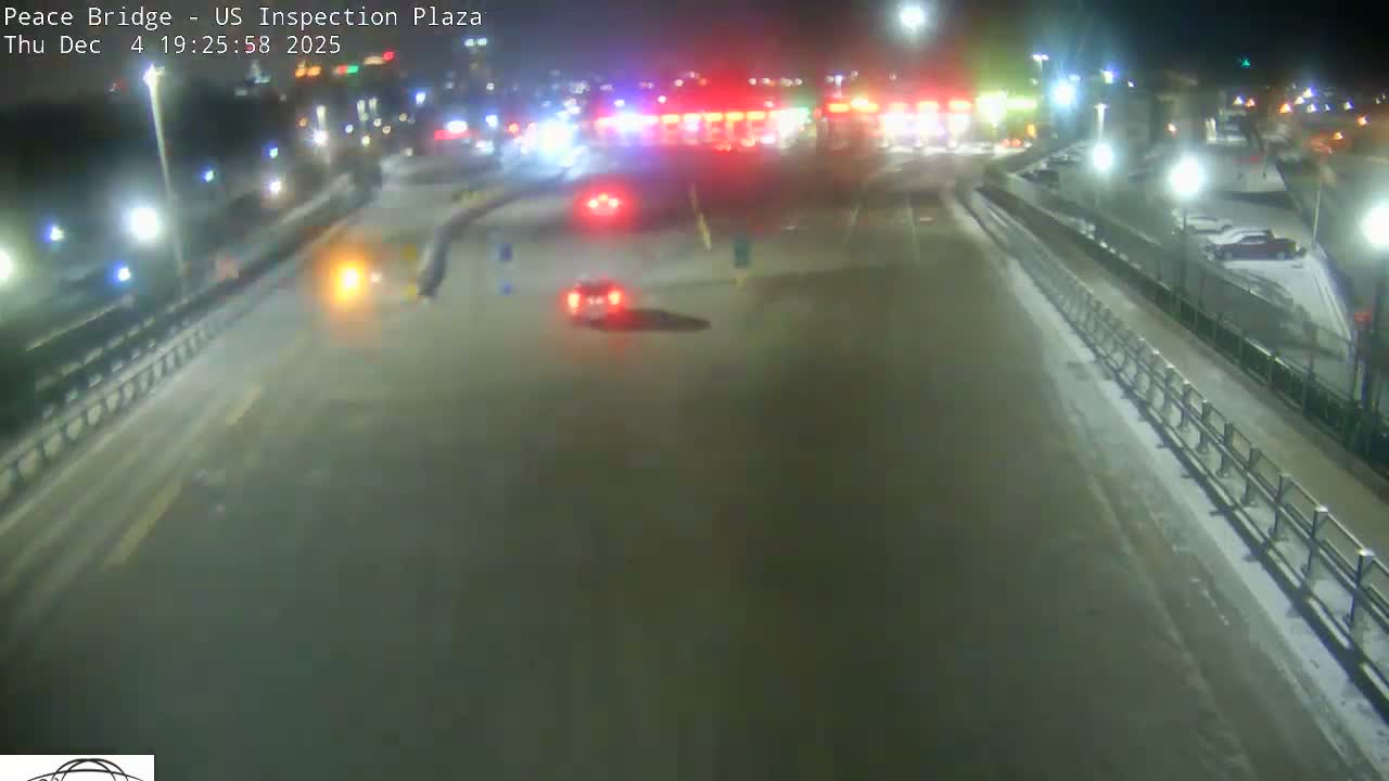 Buffalo, Peace Bridge USA Inspection Plaza & Lane Live Cam - Buffalo, Erie , Buffalo -Niagara Falls, New York, USA