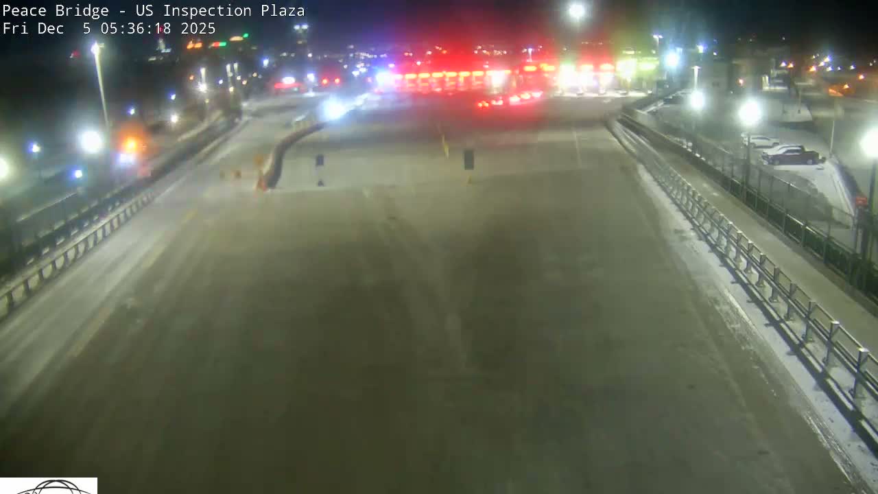 Buffalo, Peace Bridge USA Inspection Plaza & Lane Live Cam - Buffalo, Erie , Buffalo -Niagara Falls, New York, USA