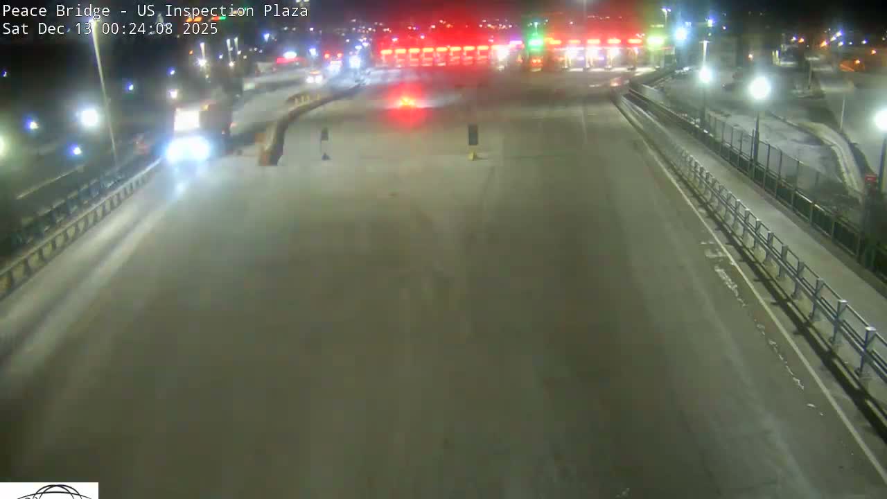 Buffalo, Peace Bridge USA Inspection Plaza & Lane Live Cam - Buffalo, Erie , Buffalo -Niagara Falls, New York, USA