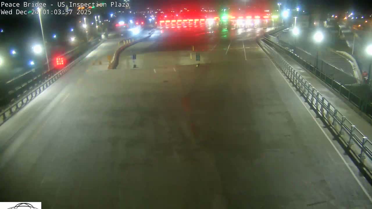 Buffalo, Peace Bridge USA Inspection Plaza & Lane Live Cam - Buffalo, Erie , Buffalo -Niagara Falls, New York, USA