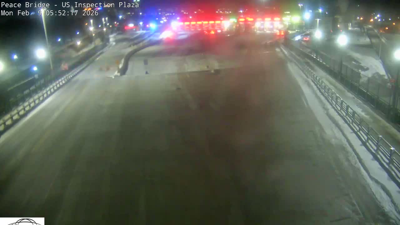 Buffalo, Peace Bridge USA Inspection Plaza & Lane Live Cam - Buffalo, Erie , Buffalo -Niagara Falls, New York, USA