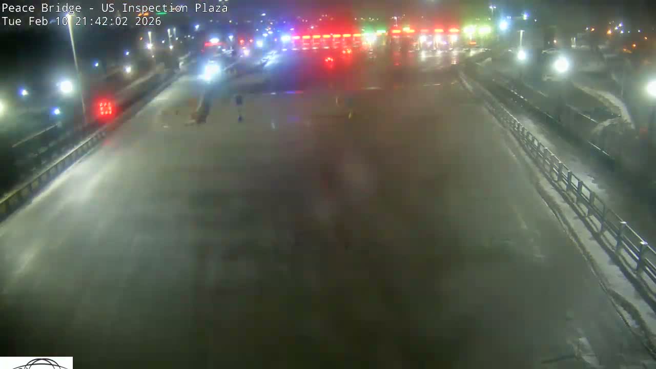 Buffalo, Peace Bridge USA Inspection Plaza & Lane Live Cam - Buffalo, Erie , Buffalo -Niagara Falls, New York, USA