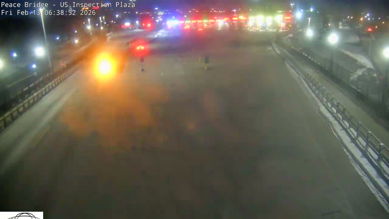 Buffalo, Peace Bridge USA Inspection Plaza & Lane Live Cam - Buffalo, Erie , Buffalo -Niagara Falls, New York, USA