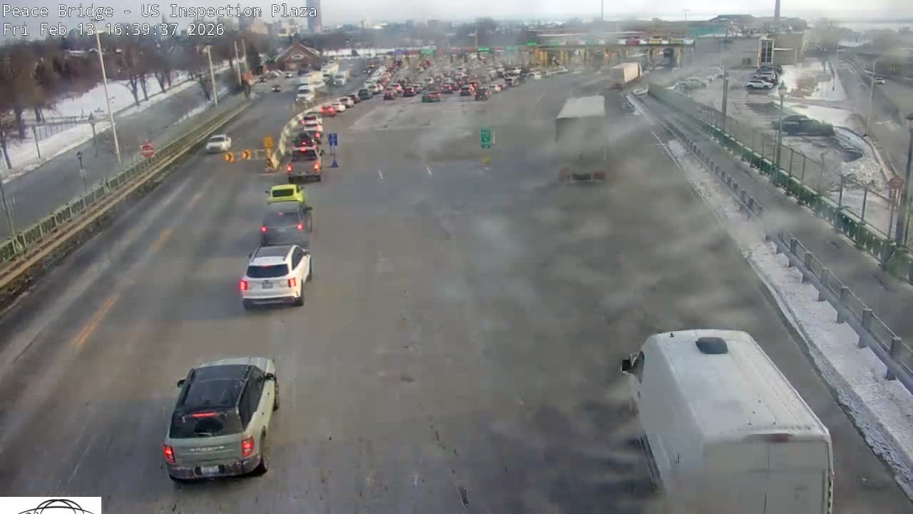 Buffalo, Peace Bridge USA Inspection Plaza & Lane Live Cam - Buffalo, Erie , Buffalo -Niagara Falls, New York, USA