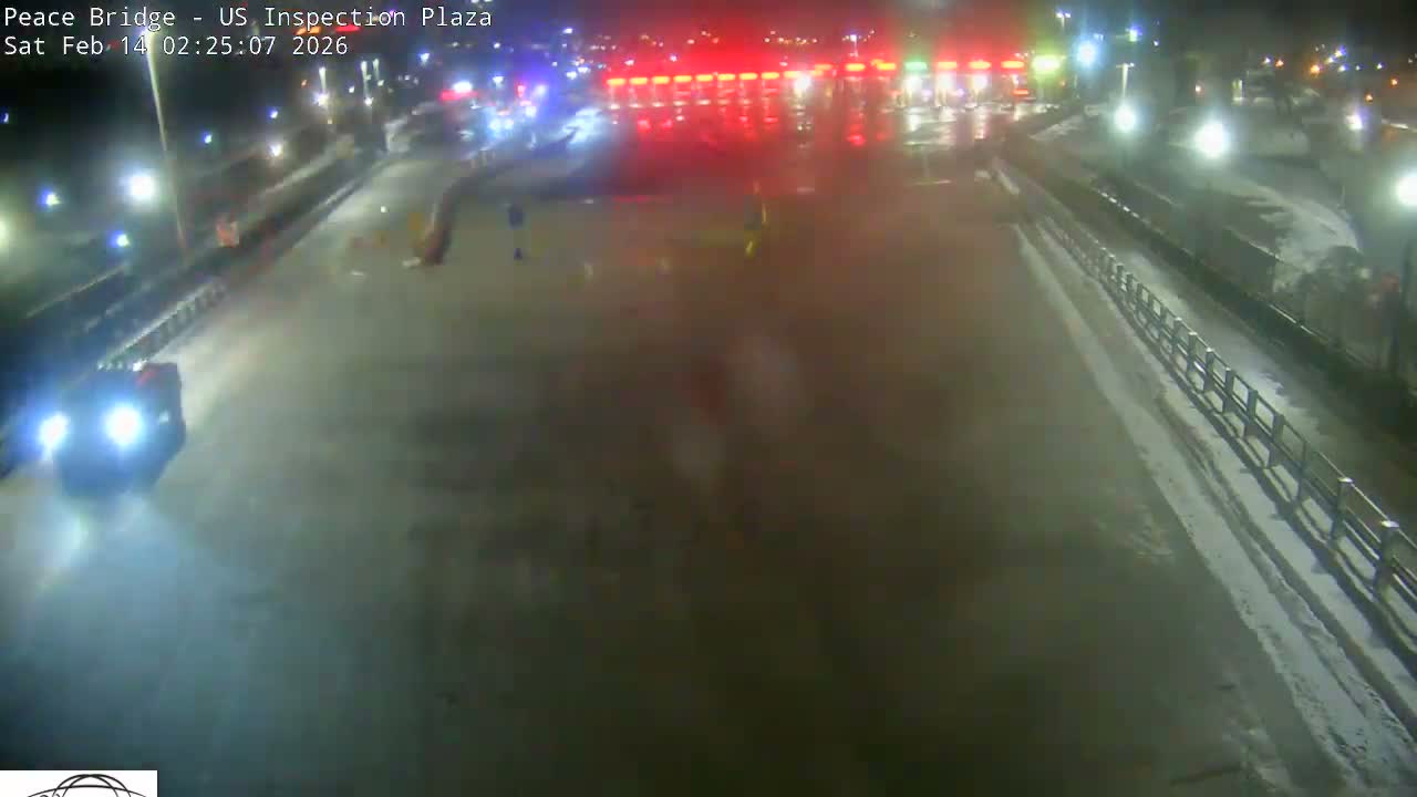 Buffalo, Peace Bridge USA Inspection Plaza & Lane Live Cam - Buffalo, Erie , Buffalo -Niagara Falls, New York, USA