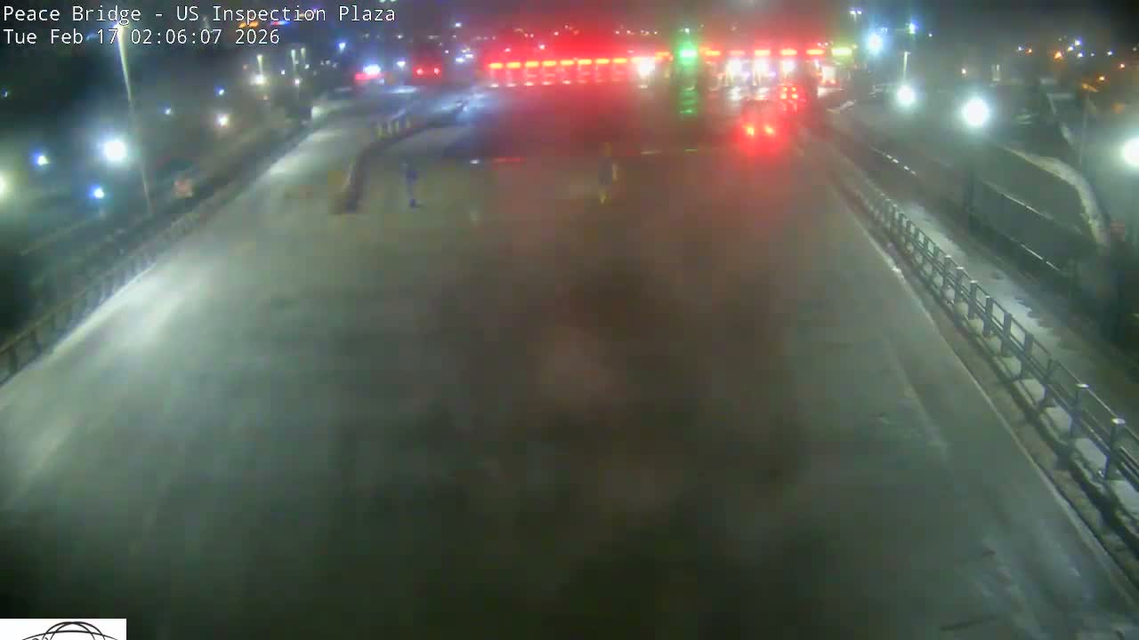 Buffalo, Peace Bridge USA Inspection Plaza & Lane Live Cam - Buffalo, Erie , Buffalo -Niagara Falls, New York, USA