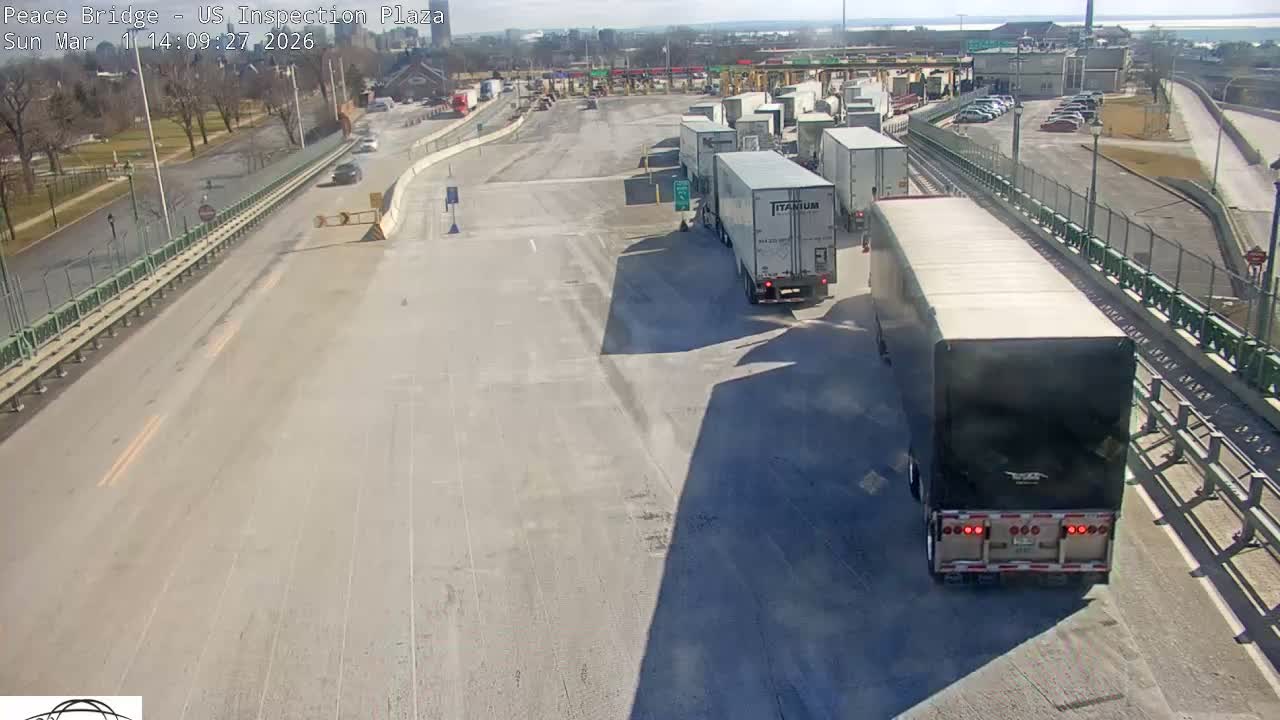 Buffalo, Peace Bridge USA Inspection Plaza & Lane Live Cam - Buffalo, Erie , Buffalo -Niagara Falls, New York, USA
