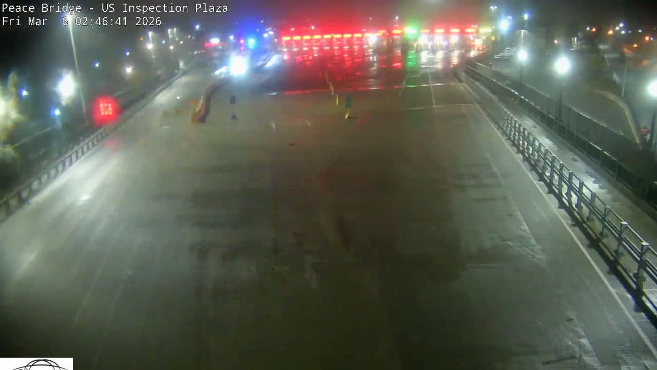 Buffalo, Peace Bridge USA Inspection Plaza & Lane Live Cam - Buffalo, Erie , Buffalo -Niagara Falls, New York, USA
