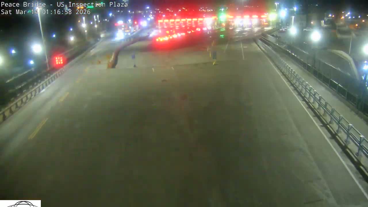Buffalo, Peace Bridge USA Inspection Plaza & Lane Live Cam - Buffalo, Erie , Buffalo -Niagara Falls, New York, USA