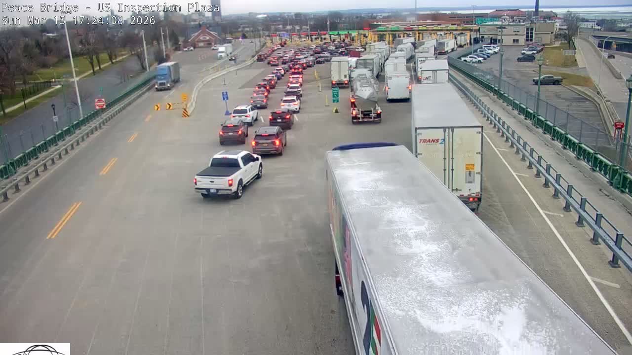 Buffalo, Peace Bridge USA Inspection Plaza & Lane Live Cam - Buffalo, Erie , Buffalo -Niagara Falls, New York, USA