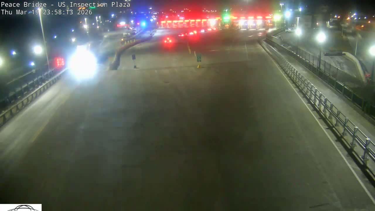 Buffalo, Peace Bridge USA Inspection Plaza & Lane Live Cam - Buffalo, Erie , Buffalo -Niagara Falls, New York, USA
