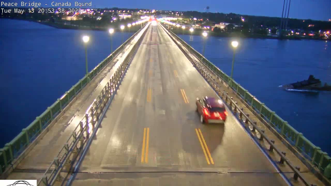Buffalo, Peace Bridge Canada Bound View from USA Side Live Cam - Buffalo, Erie , Buffalo -Niagara Falls, New York, USA