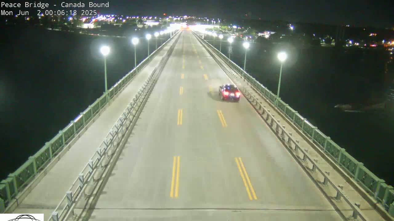 Buffalo, Peace Bridge Canada Bound View from USA Side Live Cam - Buffalo, Erie , Buffalo -Niagara Falls, New York, USA