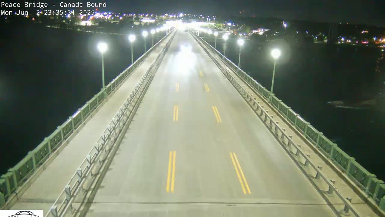 Buffalo, Peace Bridge Canada Bound View from USA Side Live Cam - Buffalo, Erie , Buffalo -Niagara Falls, New York, USA
