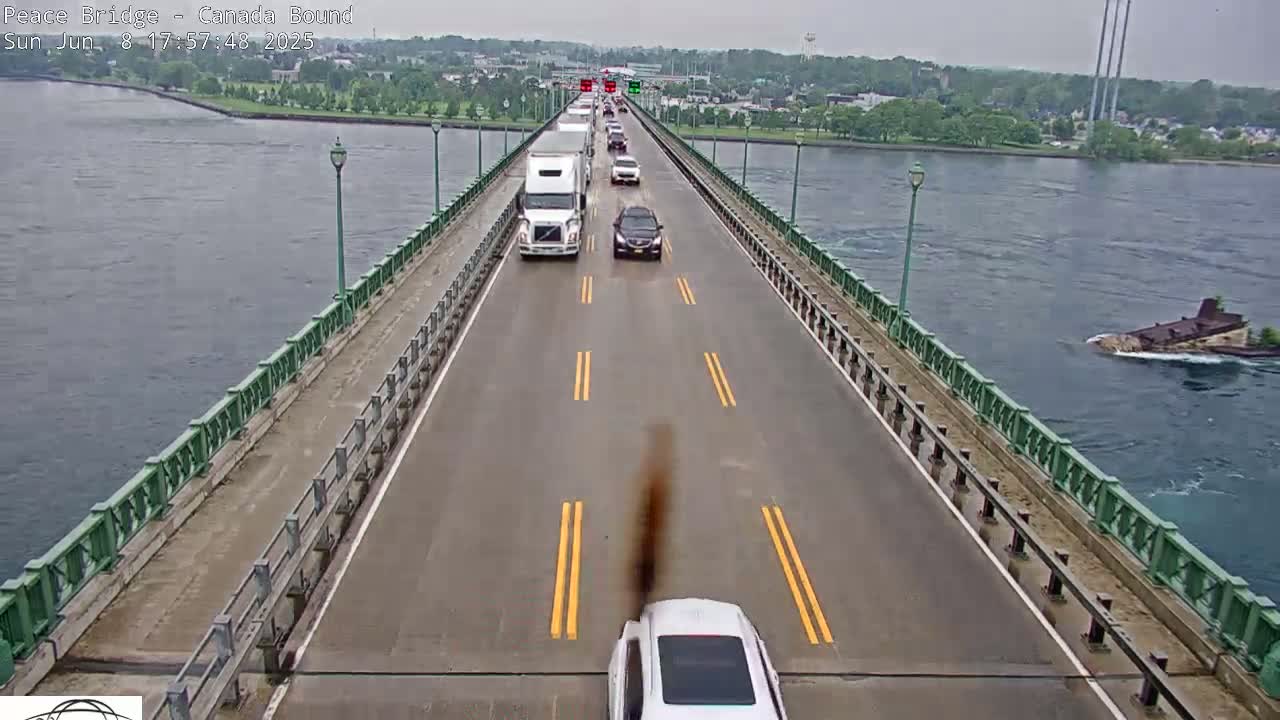 Buffalo, Peace Bridge Canada Bound View from USA Side Live Cam - Buffalo, Erie , Buffalo -Niagara Falls, New York, USA
