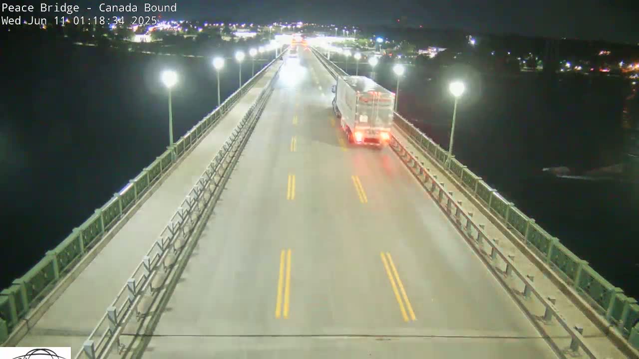 Buffalo, Peace Bridge Canada Bound View from USA Side Live Cam - Buffalo, Erie , Buffalo -Niagara Falls, New York, USA