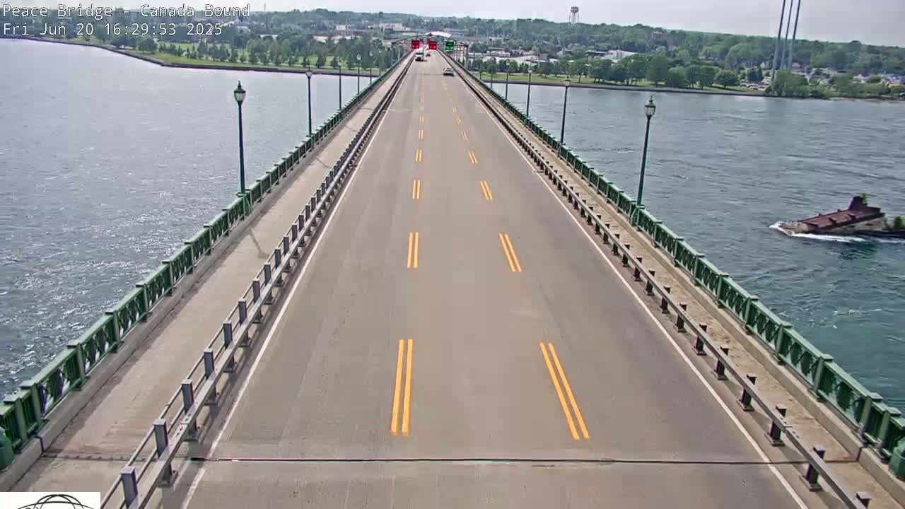 Buffalo, Peace Bridge Canada Bound View from USA Side Live Cam - Buffalo, Erie , Buffalo -Niagara Falls, New York, USA