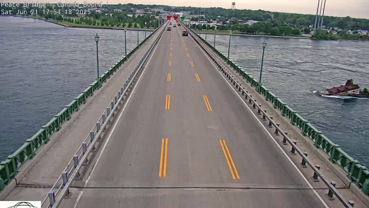 Buffalo, Peace Bridge Canada Bound View from USA Side Live Cam - Buffalo, Erie , Buffalo -Niagara Falls, New York, USA