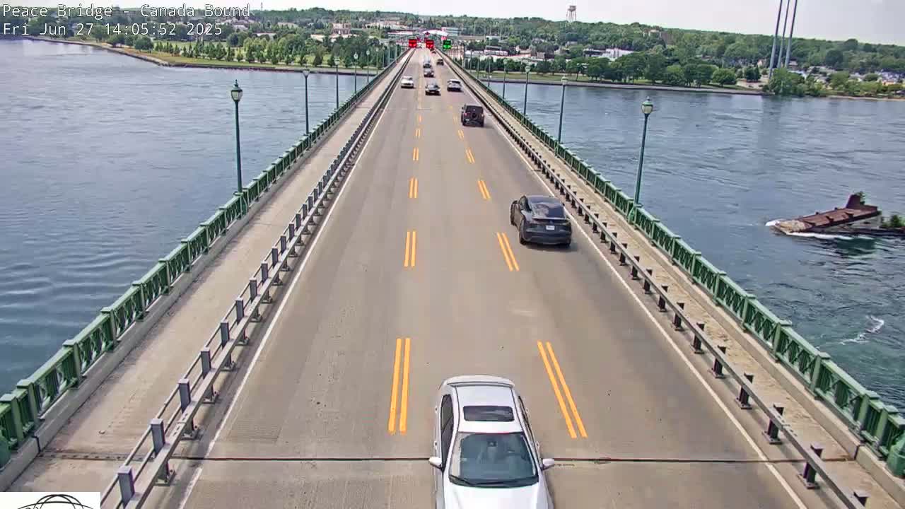 Buffalo, Peace Bridge Canada Bound View from USA Side Live Cam - Buffalo, Erie , Buffalo -Niagara Falls, New York, USA