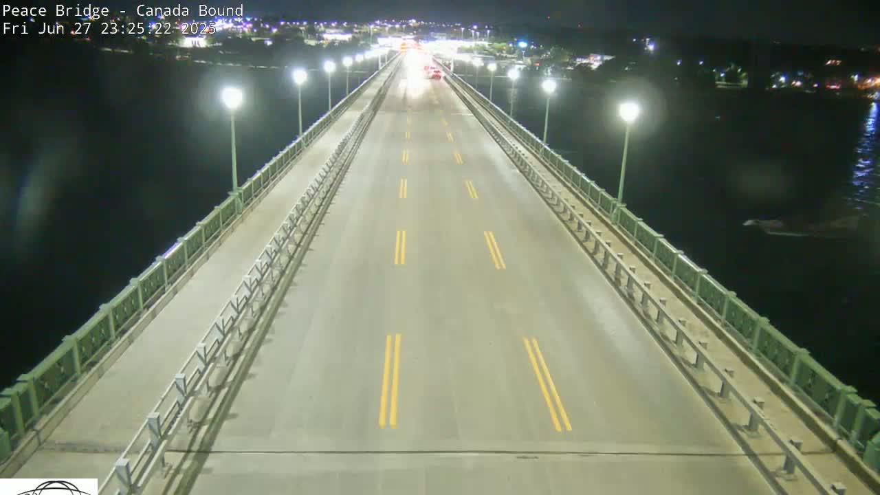 Buffalo, Peace Bridge Canada Bound View from USA Side Live Cam - Buffalo, Erie , Buffalo -Niagara Falls, New York, USA