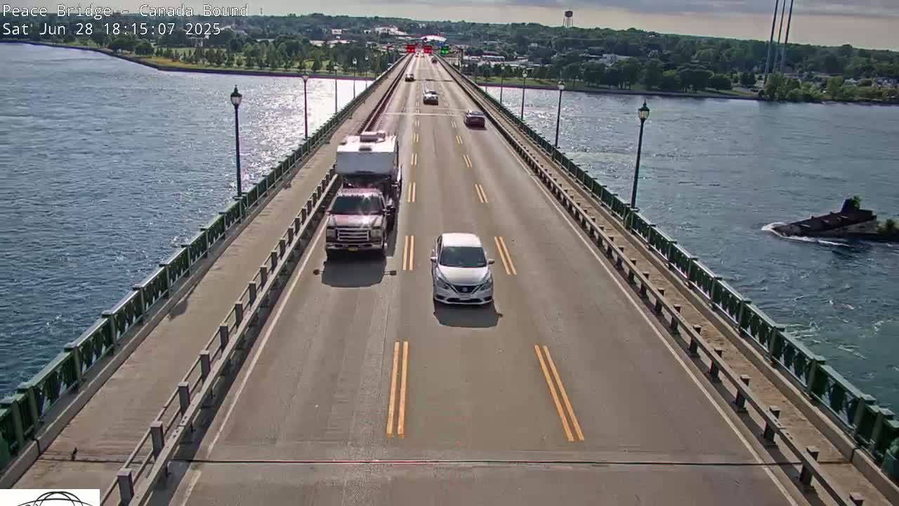 Buffalo, Peace Bridge Canada Bound View from USA Side Live Cam - Buffalo, Erie , Buffalo -Niagara Falls, New York, USA