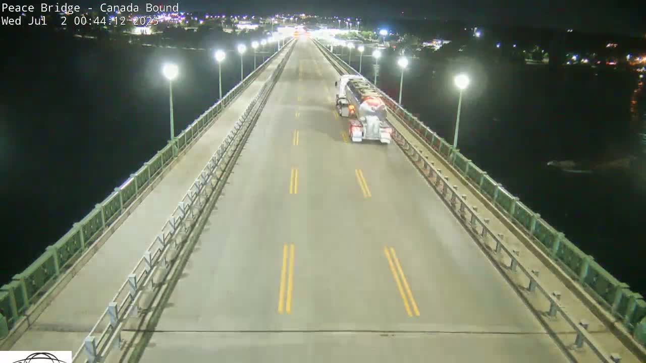 Buffalo, Peace Bridge Canada Bound View from USA Side Live Cam - Buffalo, Erie , Buffalo -Niagara Falls, New York, USA