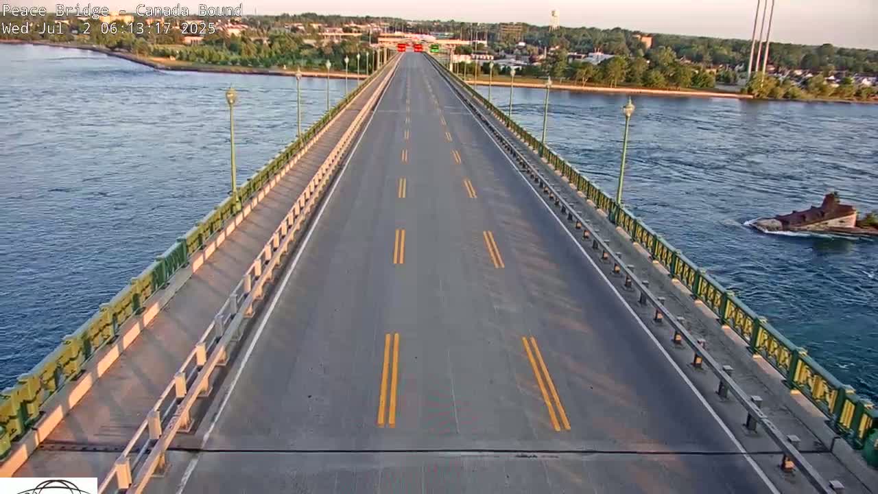 Buffalo, Peace Bridge Canada Bound View from USA Side Live Cam - Buffalo, Erie , Buffalo -Niagara Falls, New York, USA