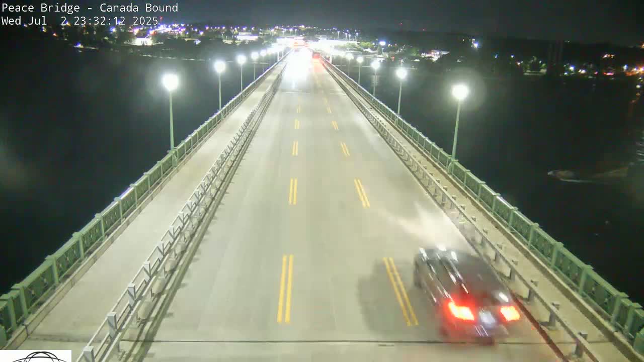 Buffalo, Peace Bridge Canada Bound View from USA Side Live Cam - Buffalo, Erie , Buffalo -Niagara Falls, New York, USA