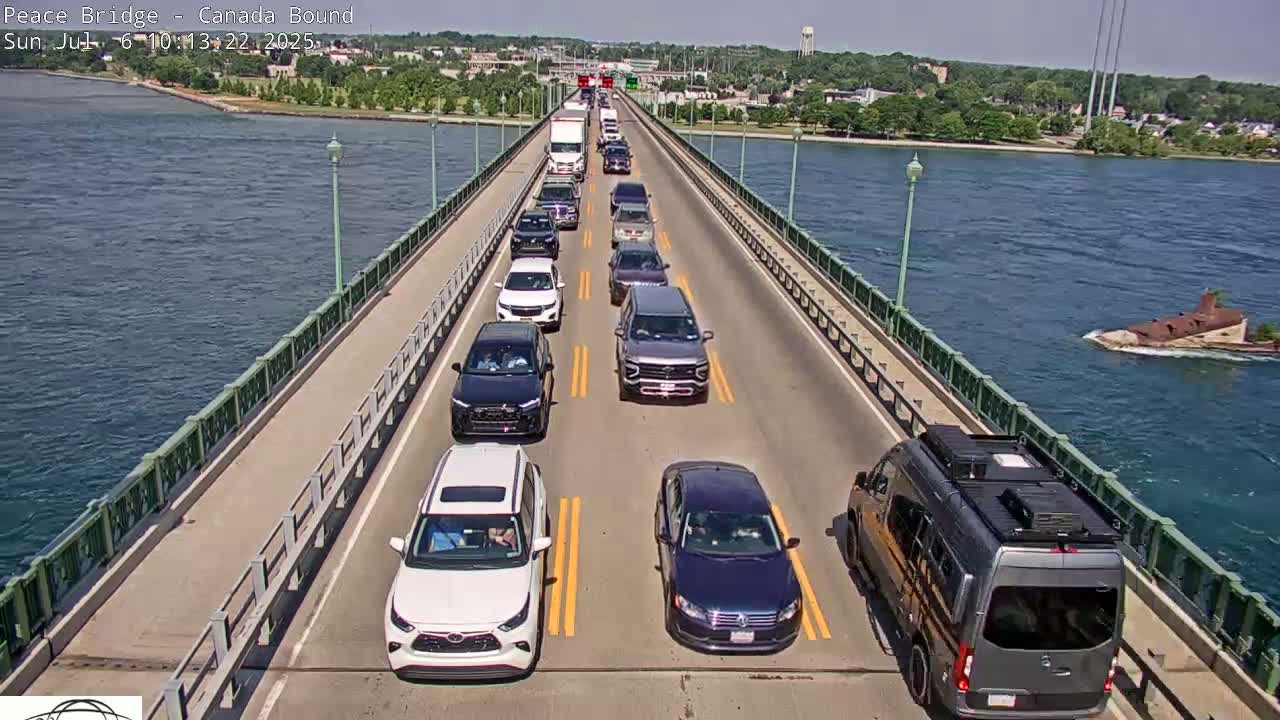 Buffalo, Peace Bridge Canada Bound View from USA Side Live Cam - Buffalo, Erie , Buffalo -Niagara Falls, New York, USA
