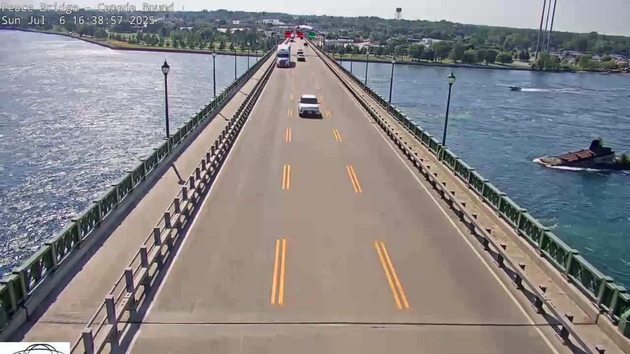 Buffalo, Peace Bridge Canada Bound View from USA Side Live Cam - Buffalo, Erie , Buffalo -Niagara Falls, New York, USA