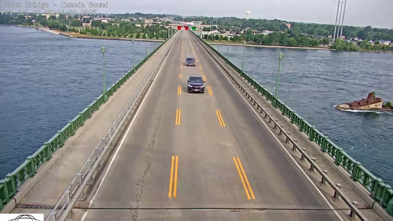 Buffalo, Peace Bridge Canada Bound View from USA Side Live Cam - Buffalo, Erie , Buffalo -Niagara Falls, New York, USA